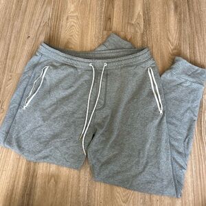Gray American Eagle Jogger Sweatpants